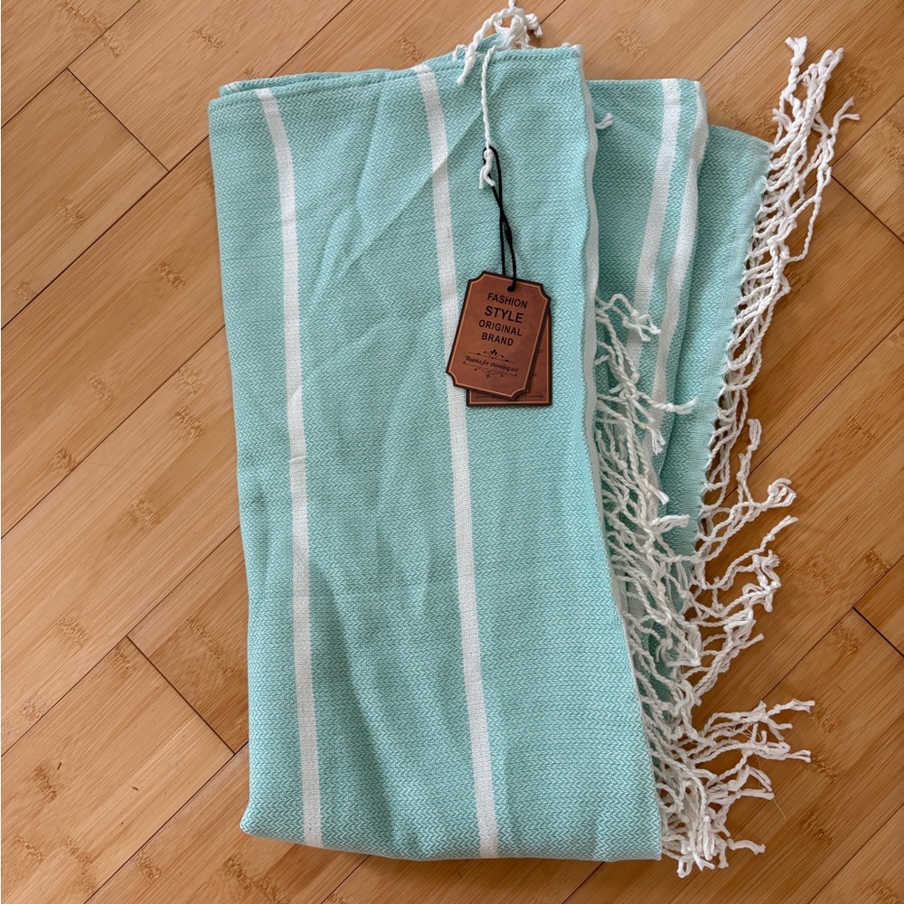 Aqua & White Turkish Beach Towel NWT